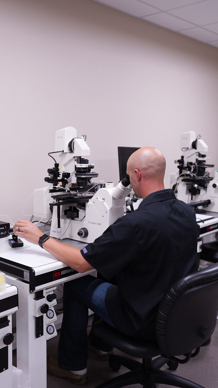 man-using-cloning-technology